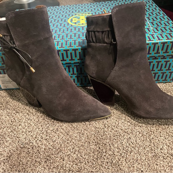 Brand new Tory Burch ankle booties - Picture 2 of 9